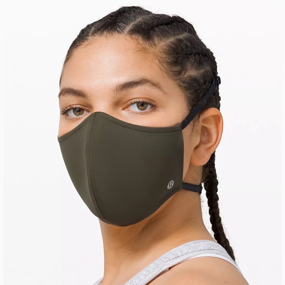 lululemon NWT 3 Pack Face Masks - Picture 3 of 10
